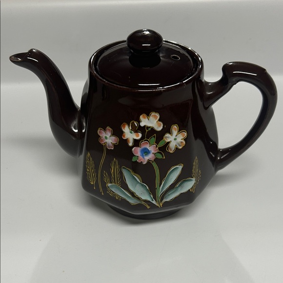 Other - Vintage Floral Dark Brown Teapot